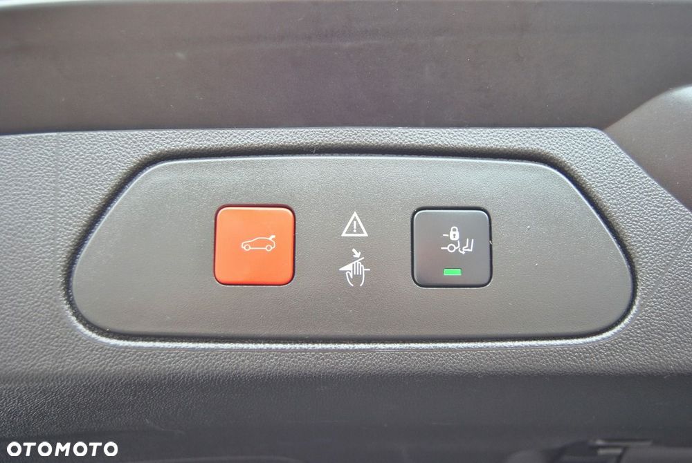 Opel Grandland X 1.6 Start/Stop Automatik Business Elegance - 24
