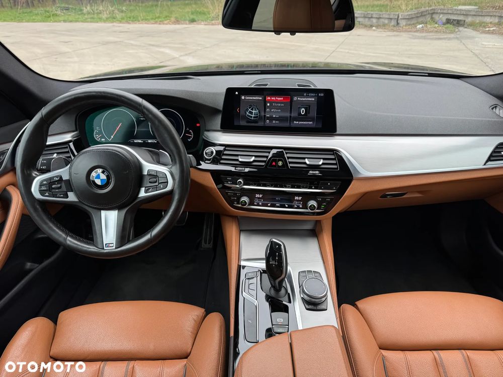 BMW Seria 5 530d xDrive M Sport sport - 12