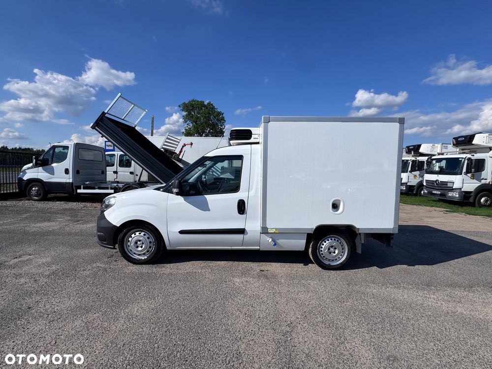Fiat Doblo 1.6 MultiJet / Kontener / Chłodnia Carrier Xarios 200 (358) - 5