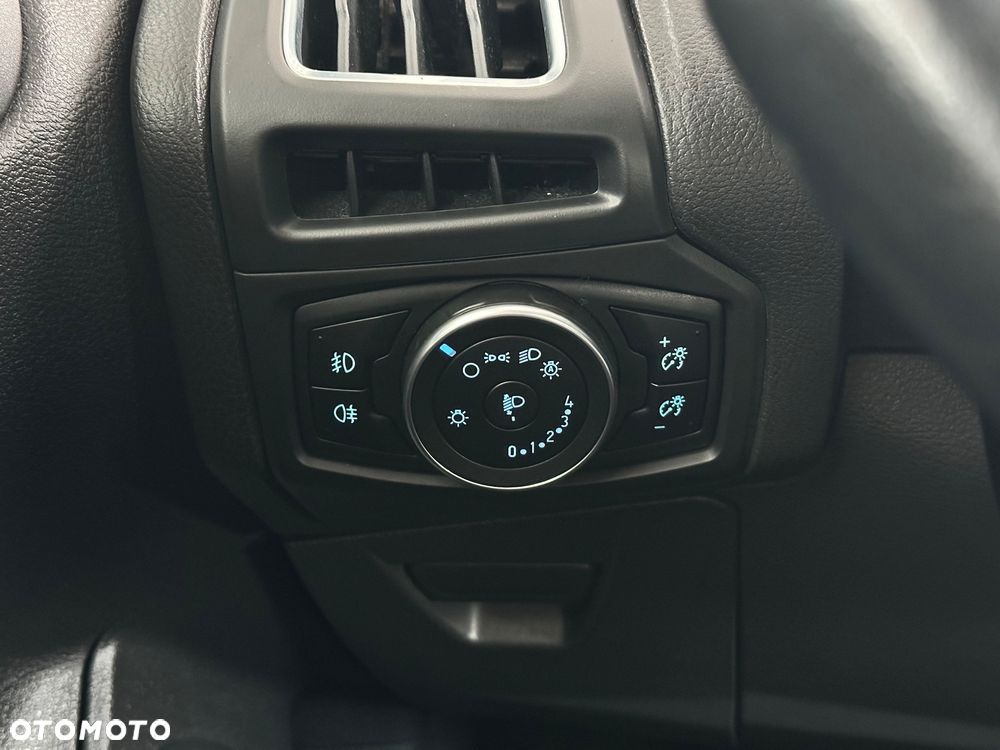 Ford Focus SW - 29