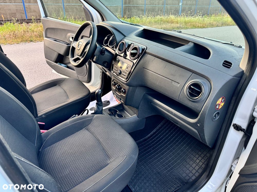 Dacia Dokker 1.6 SCe Celebration - 28