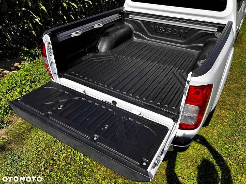 Nissan Navara DC 4x4 EU6 S&S Tekna - 10