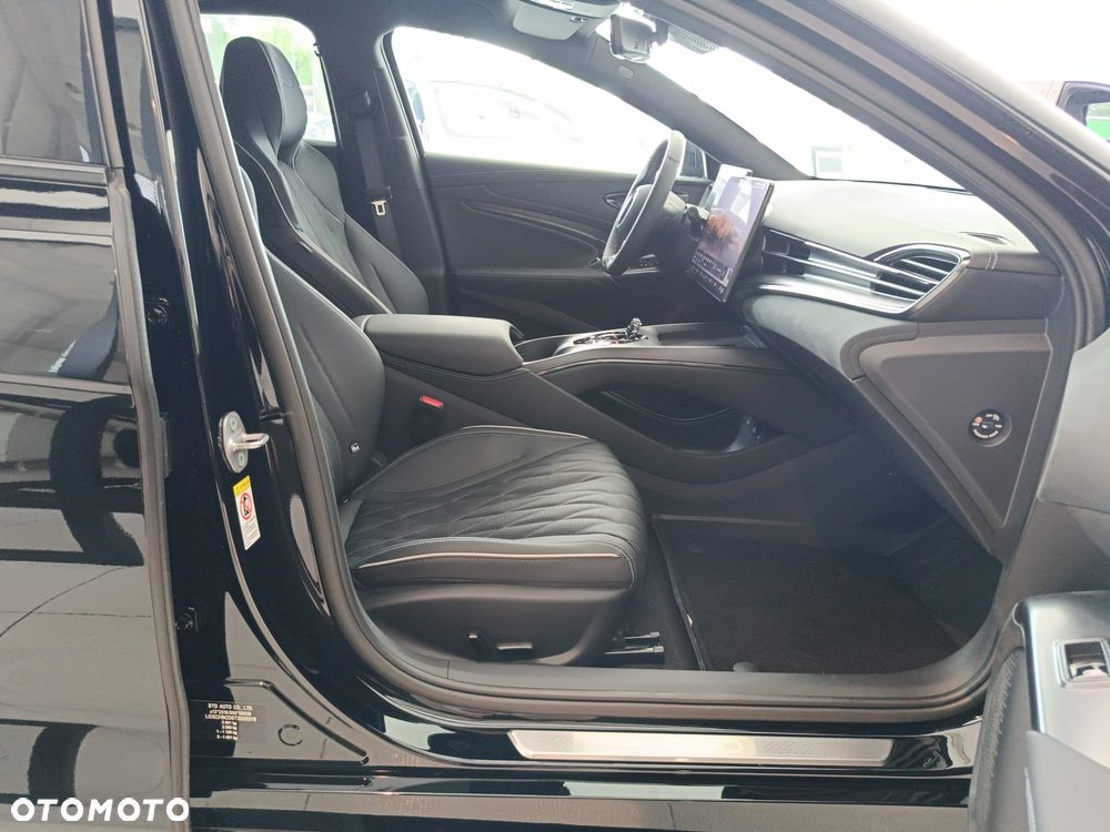 BYD Seal 82.5kWh Design - 10