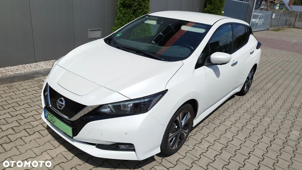 Nissan Leaf 40 kWh N-Connecta - 23