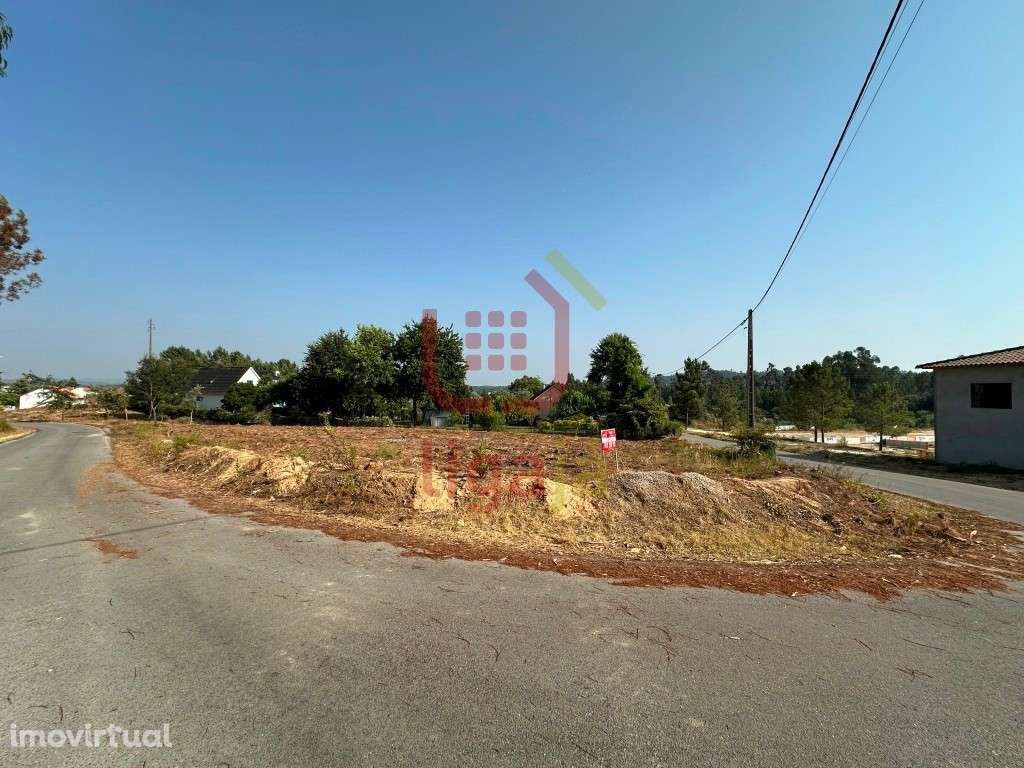 Terreno c/ Viabilidade de Construção! - Grande imagem: 3/5