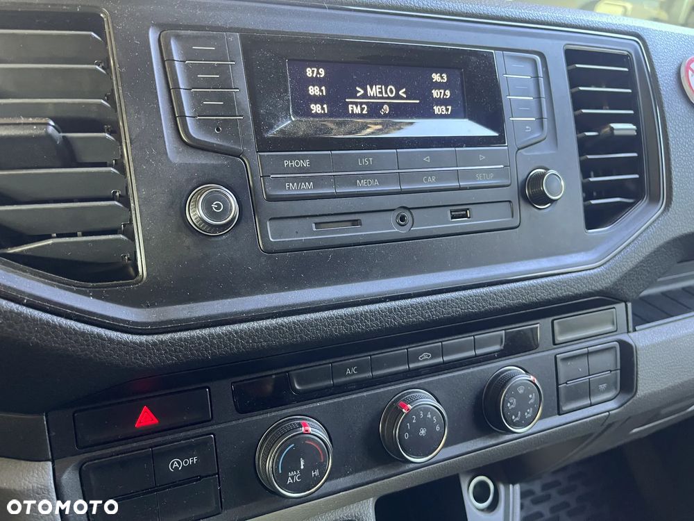 Volkswagen Crafter - 13