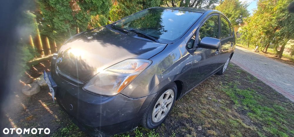 Toyota Prius - 12
