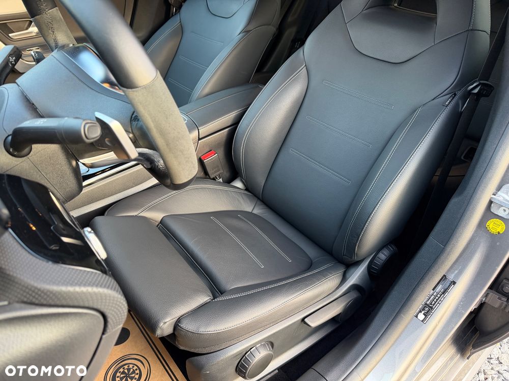 Mercedes-Benz CLA 200 d AMG Line 8G-DCT - 6