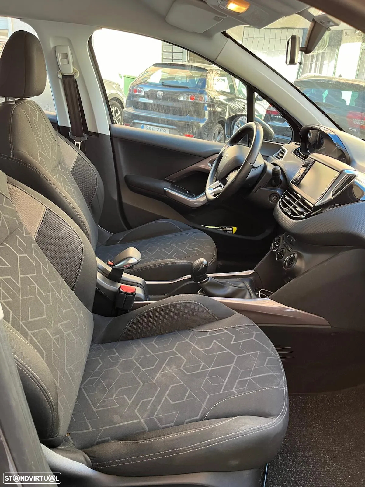 Peugeot 2008 1.2 PureTech Active - 11