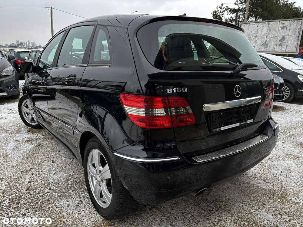 Mercedes-Benz Klasa B 180 Autotronic - 4