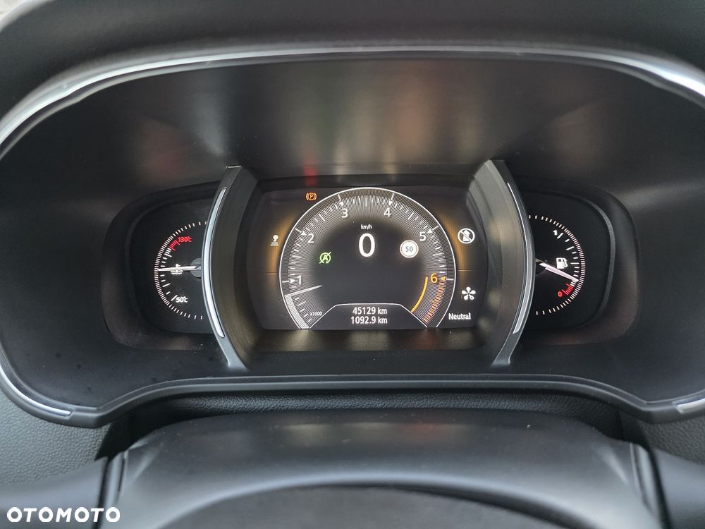Renault Megane ENERGY TCe 130 BOSE EDITION - 28
