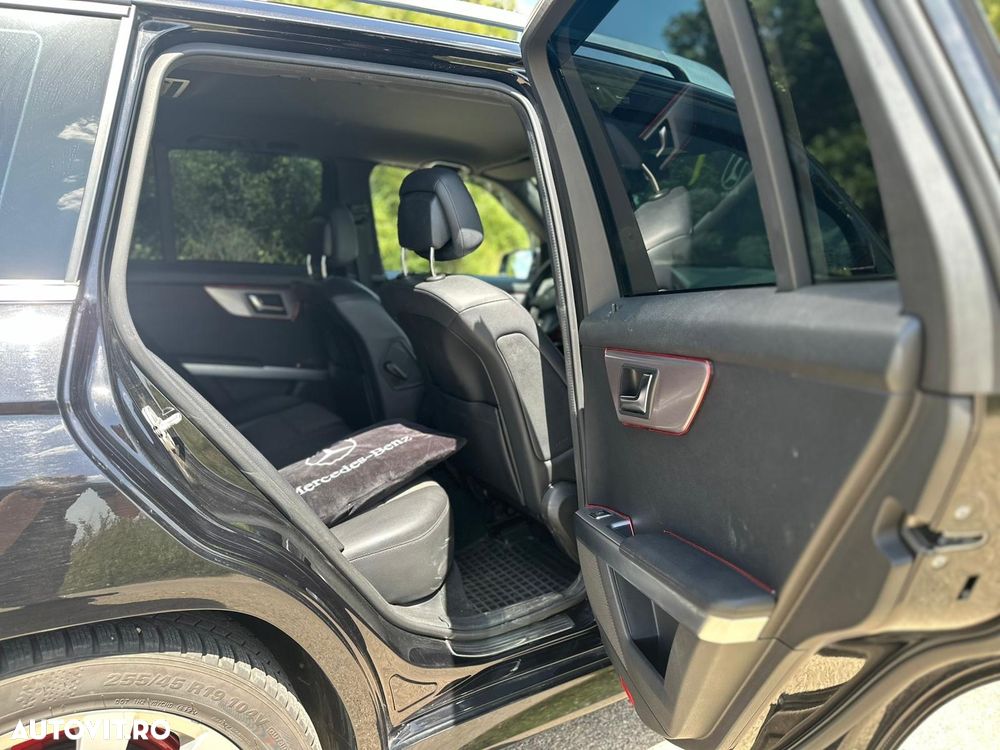 Mercedes-Benz GLK - 2