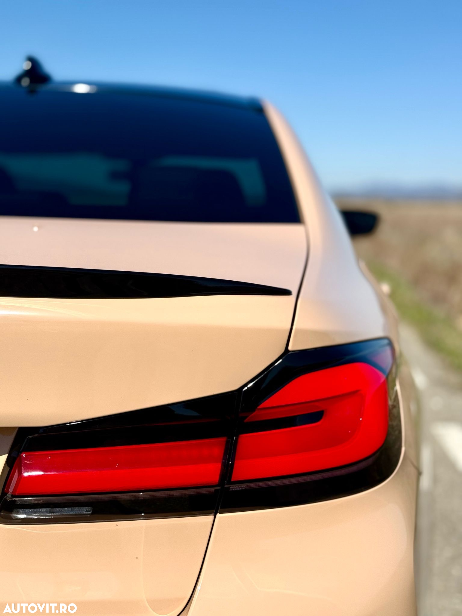 BMW Seria 5 520d AT - 4