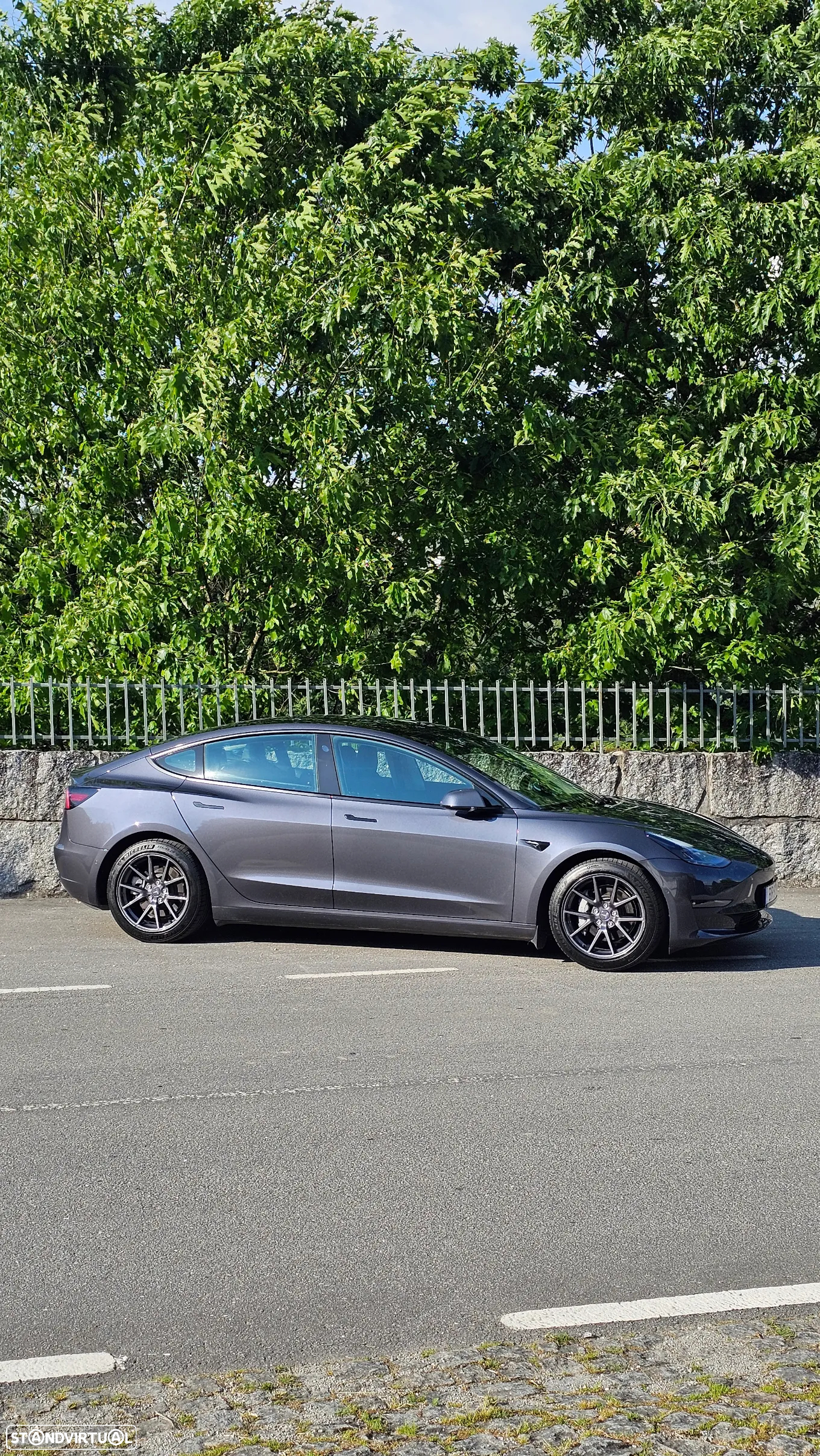 Tesla Model 3 Long Range AWD Dual Motor - 2