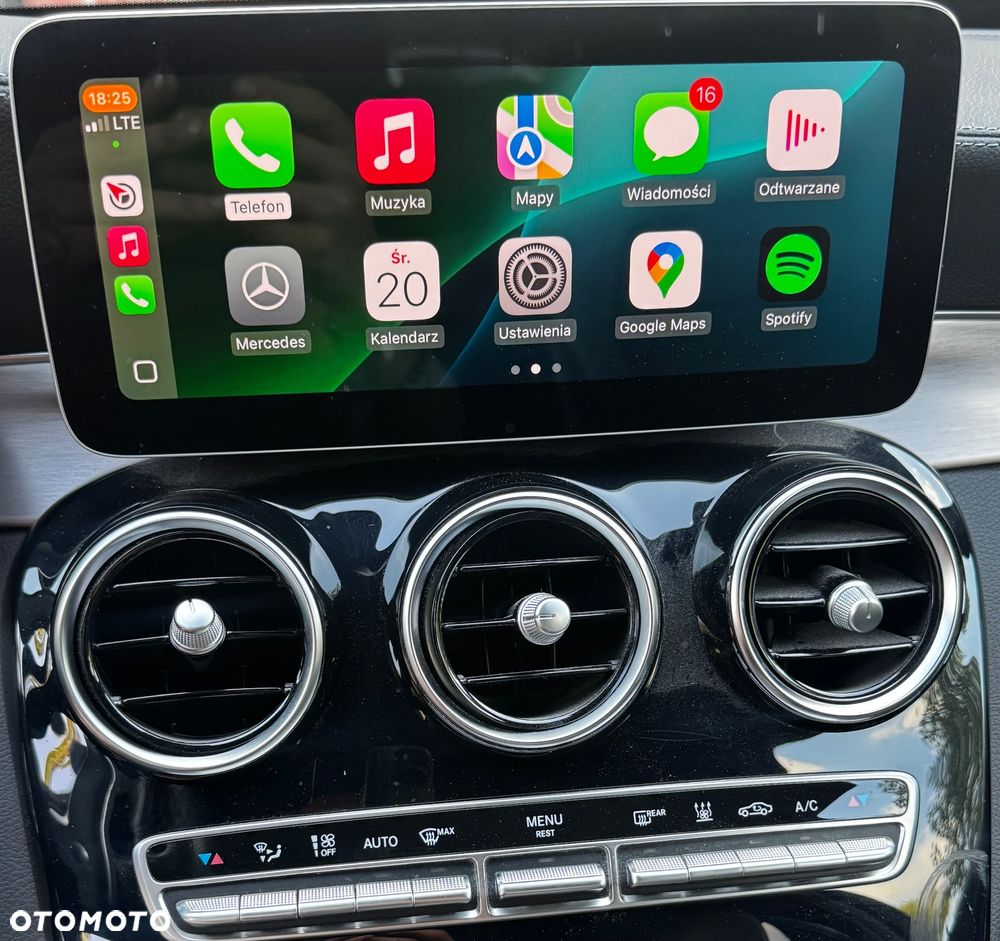 Mercedes-Benz Klasa C 300 de T 9G-TRONIC Night Edition - 16