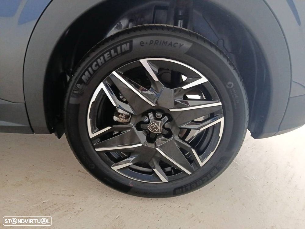 Peugeot 3008 1.2 Hybrid Allure e-DCS6 - 11
