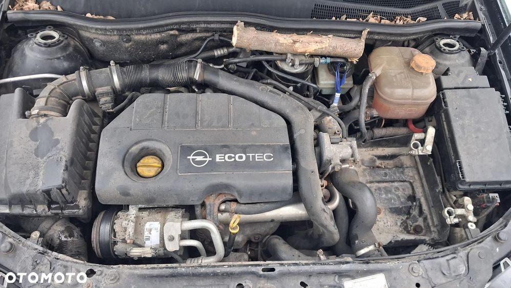 Na części Opel Astra H silnik 1.7 CDTI 101 km Z17DTH skrzynia maska zderzak drzwi klapa szyba fotel kanapa lusterko lampa lakier: Z20R - 5