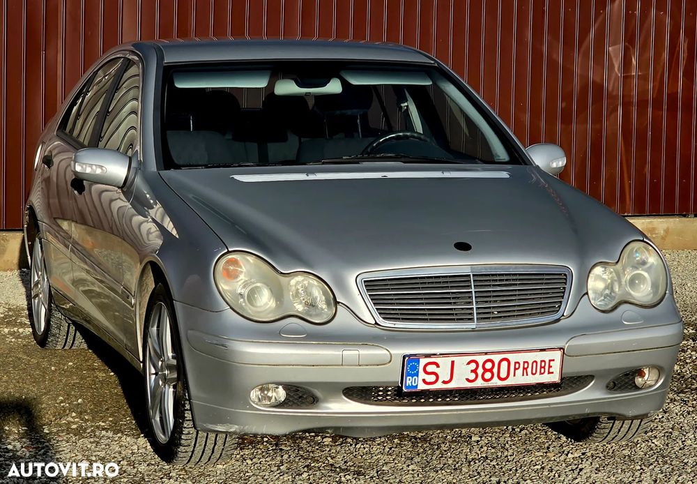 Mercedes-Benz C - 2