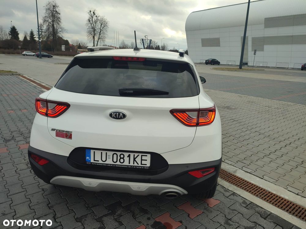 Kia Stonic 1.4 L - 5