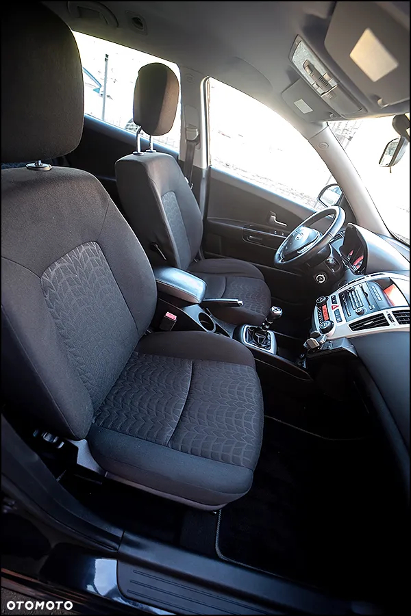 Kia Ceed - 30