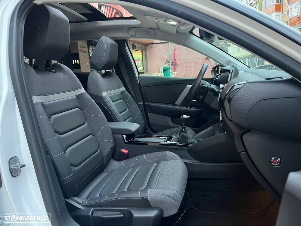 Citroën C4 1.2 PureTech Shine - 13