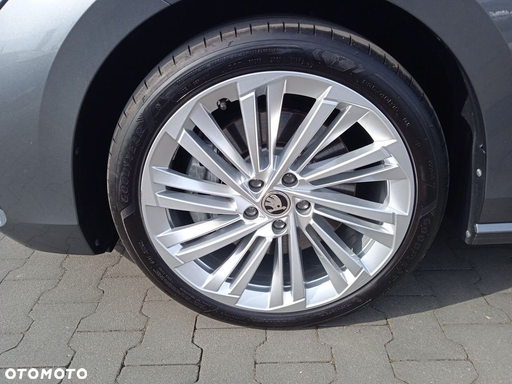 Skoda Superb 2.0 TDI SCR 4x4 Selection DSG - 38