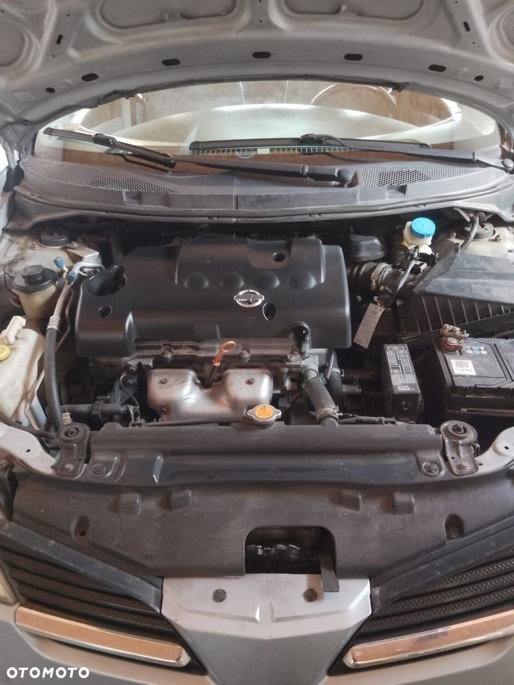 Nissan Primera - 11