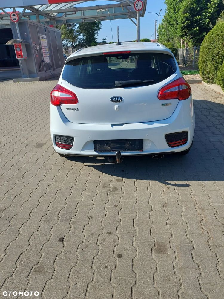 Kia Ceed - 5