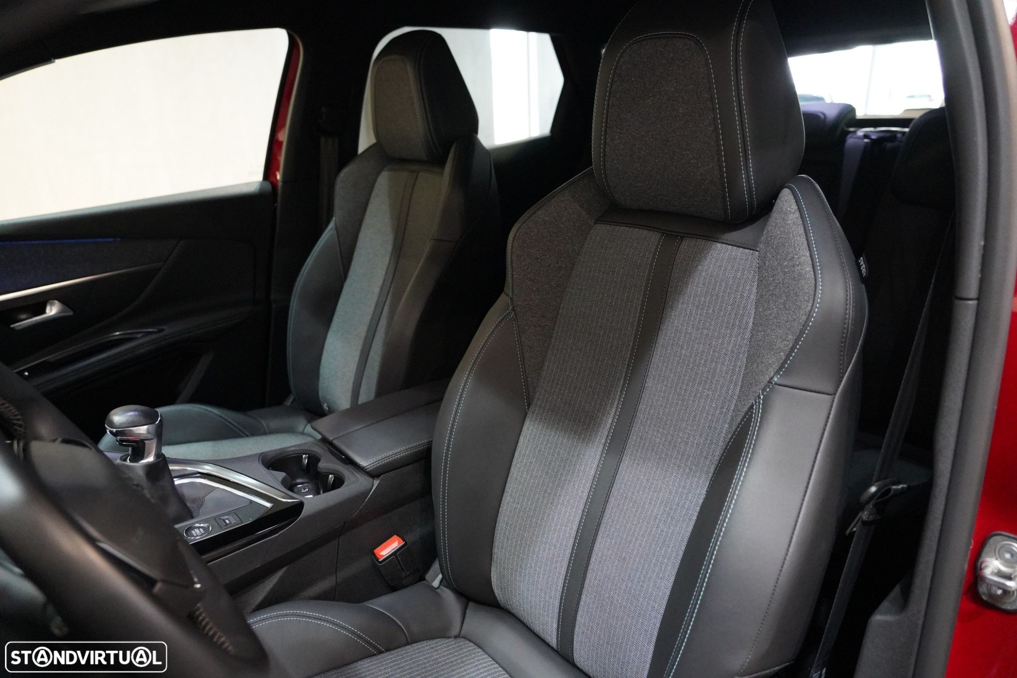 Peugeot 3008 1.2 PureTech Allure Pack - 19