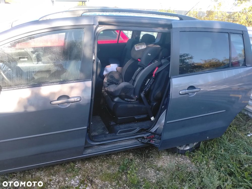 Mazda 5 - 3