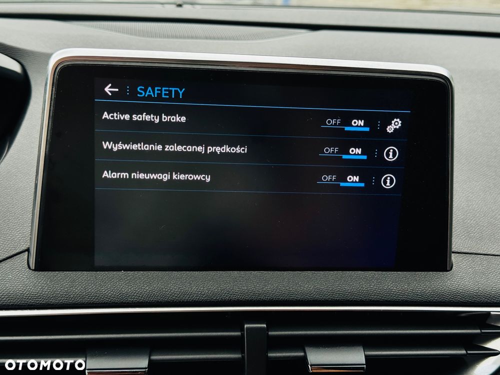 Peugeot 5008 BlueHDI 130 EAT8 Allure Business-Paket - 18