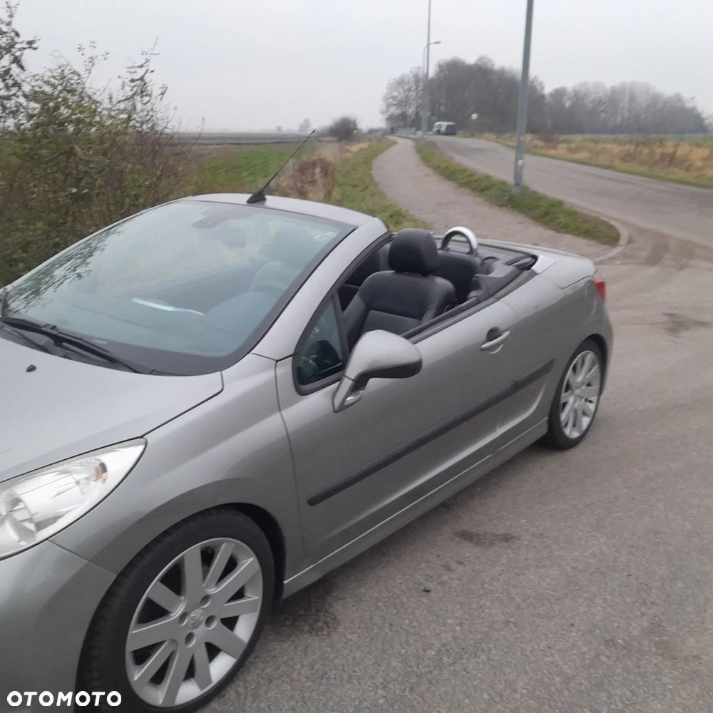 Peugeot 207 1.6 Turbo Platinum - 8