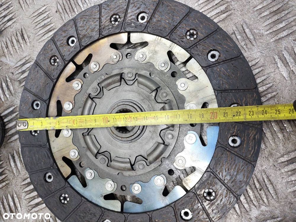 KOŁO DWUMASOWE + TARCZA DOCISK ŁOŻYSKO OPOROWE VOLVO V40 II 1.6 D 415053710 - 10