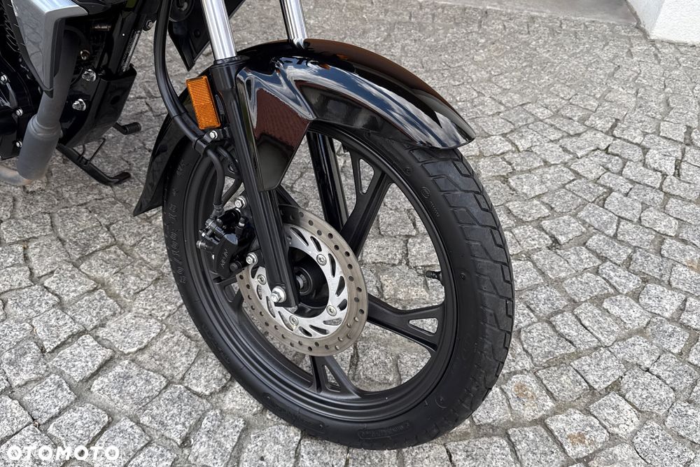 Honda CBF - 4