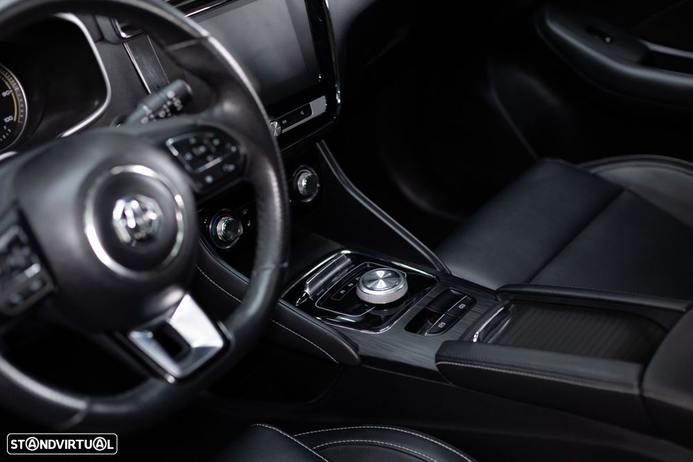 MG ZS EV 44.5 kWh Luxury - 34