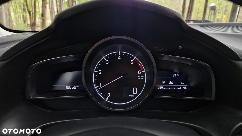 Mazda 3 - 10