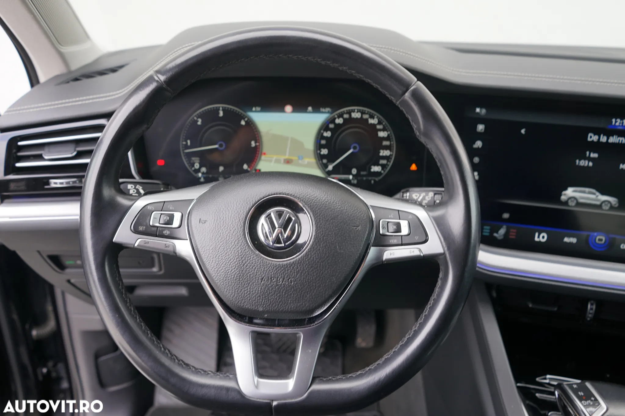 Volkswagen Touareg V6 TDI Elegance - 15