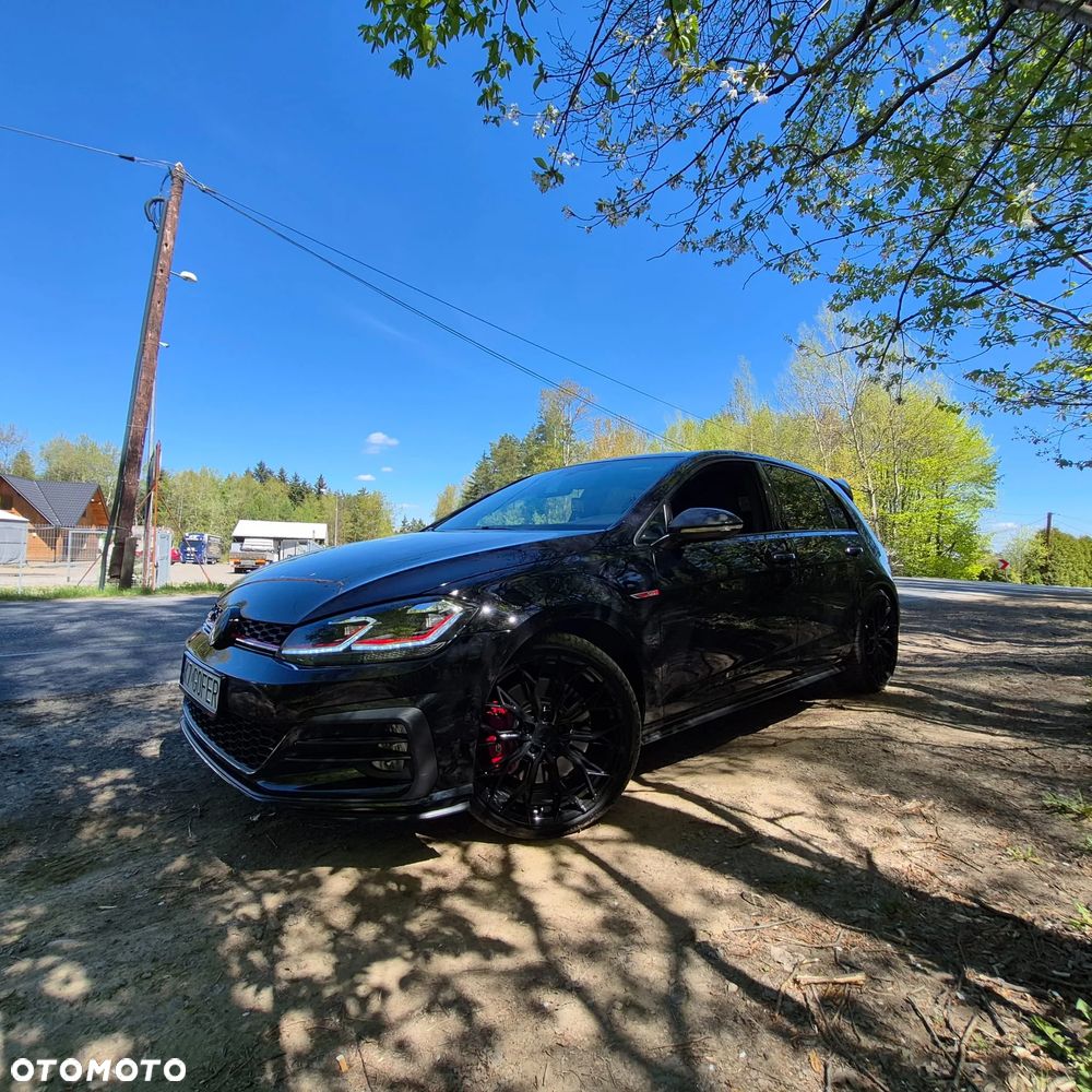 Volkswagen Golf GTI (BlueMotion Technology) DSG Performance - 11