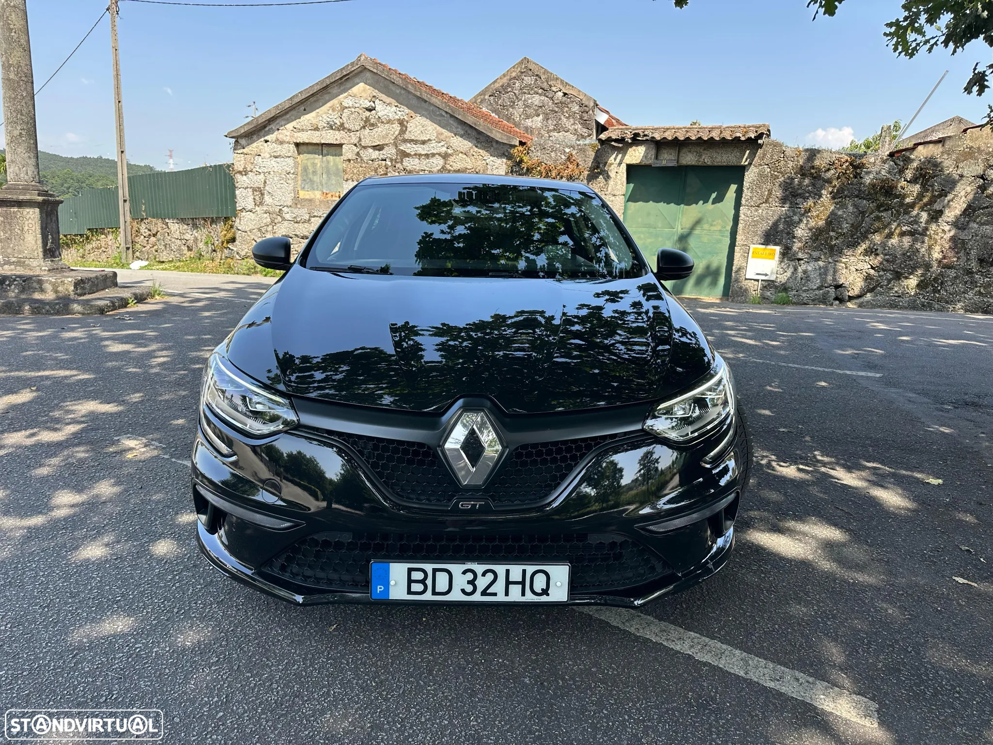 Renault Mégane ENERGY TCe 205 EDC GT - 4