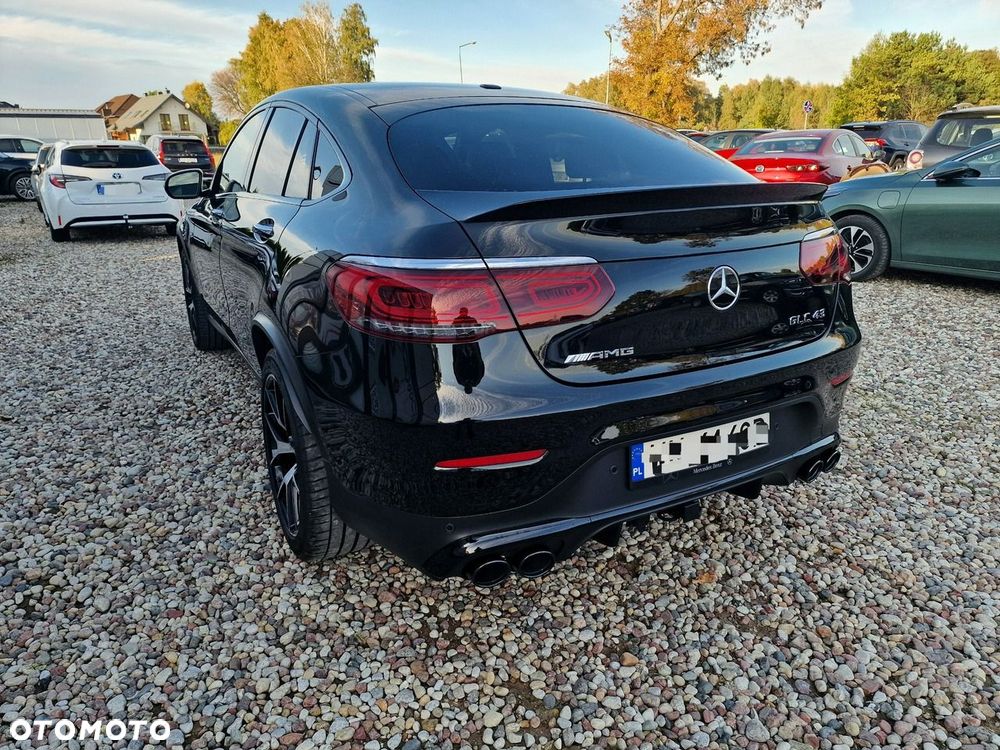 Mercedes-Benz GLC - 11