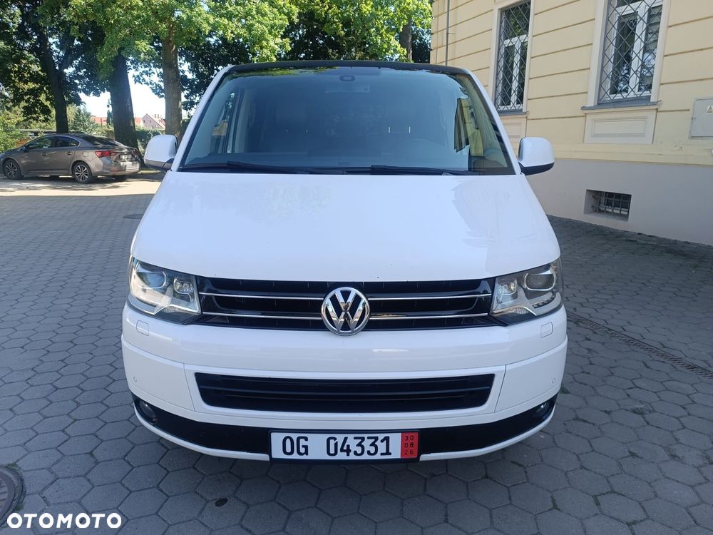 Volkswagen Multivan - 2