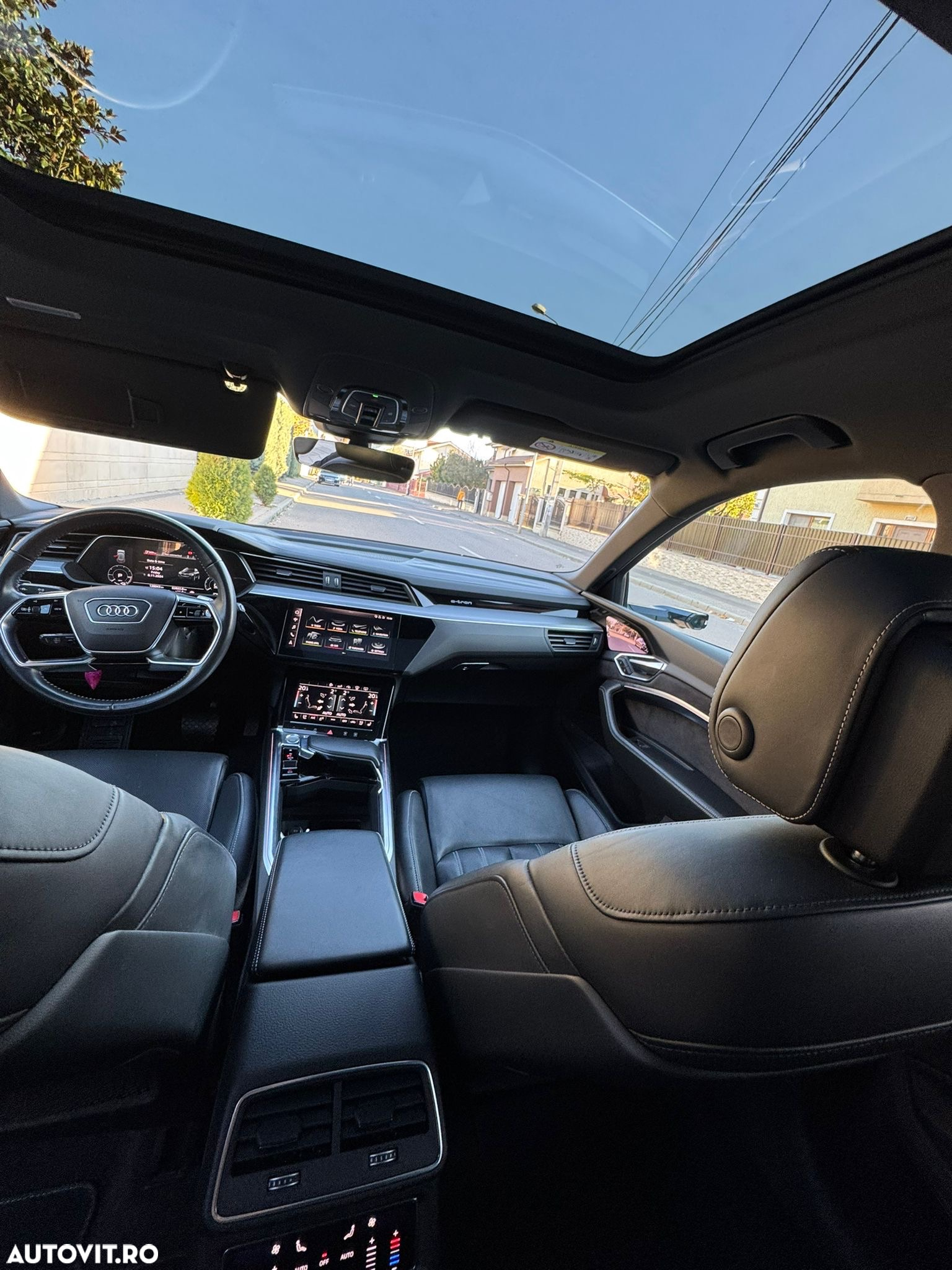 Audi e-tron quattro S - 6