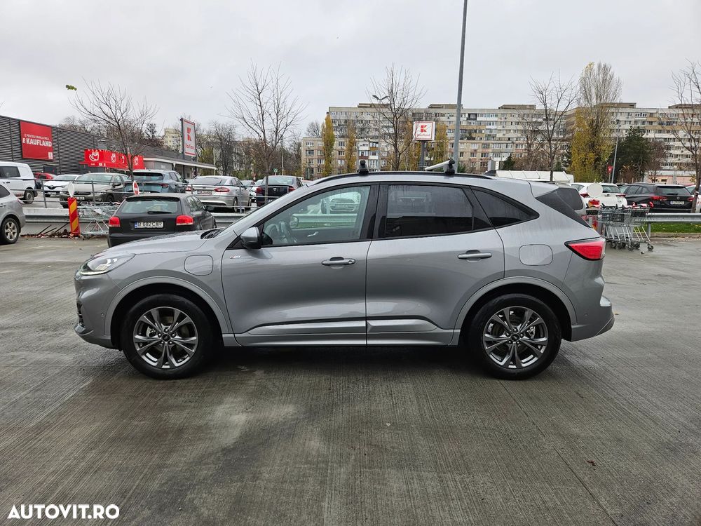 Ford Kuga 2.5 Duratec PHEV ST Line - 23