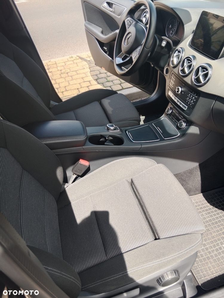 Mercedes-Benz Klasa B 180 (CDI) d 7G-DCT - 6