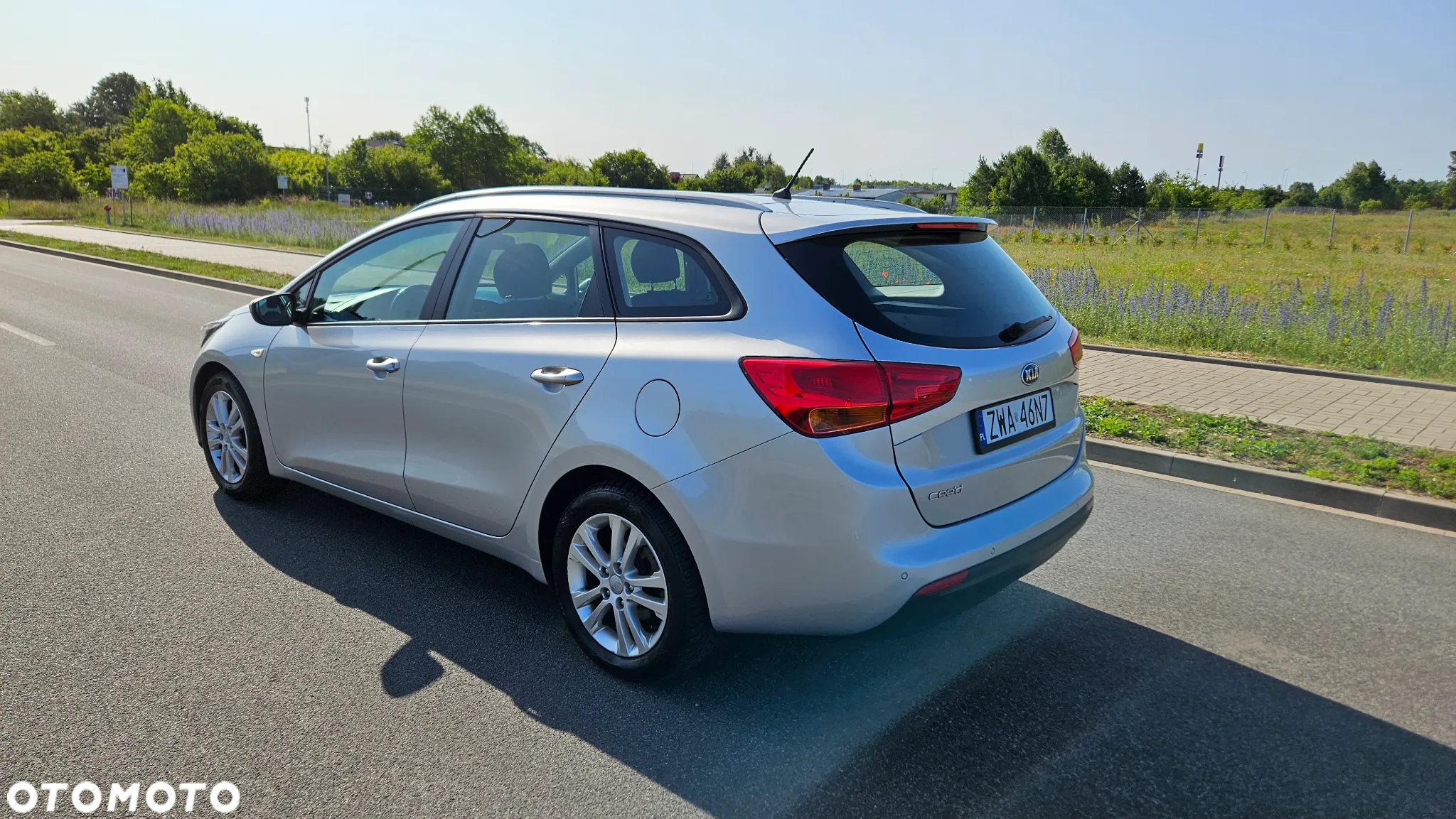 Kia Ceed Cee'd 1.4 L - 5