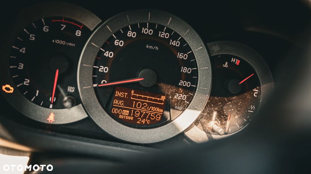 Toyota RAV4 2.0 VVT-i Luna - 10