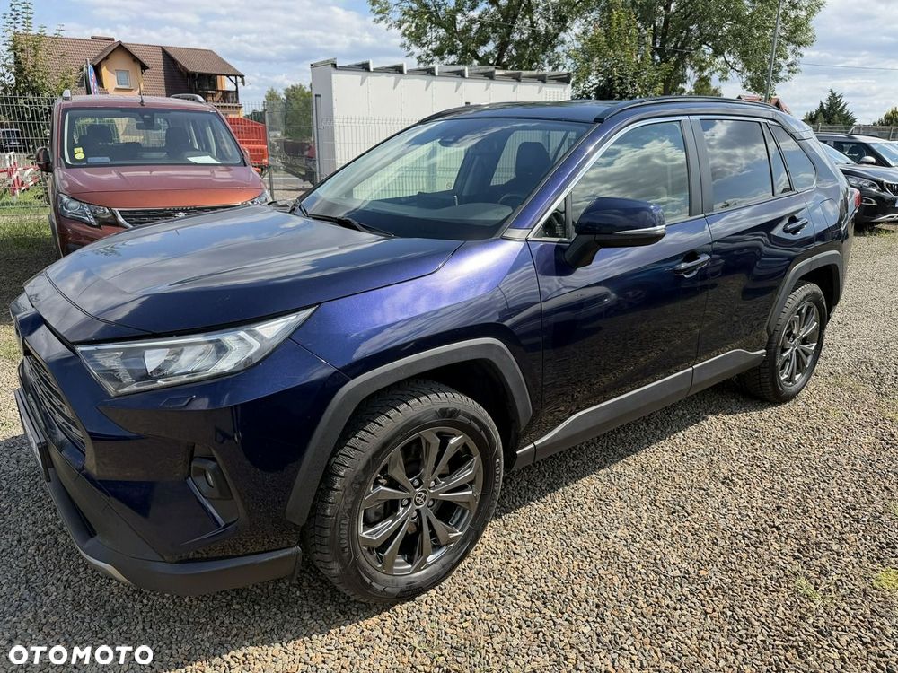 Toyota RAV4 - 9