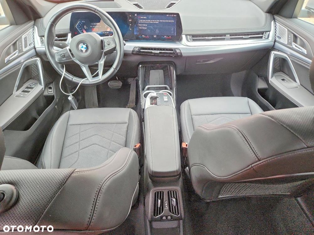 BMW X1 - 8