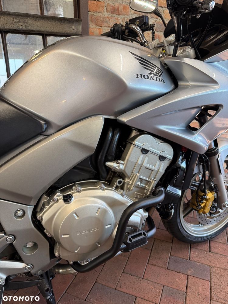 Honda CBF - 8