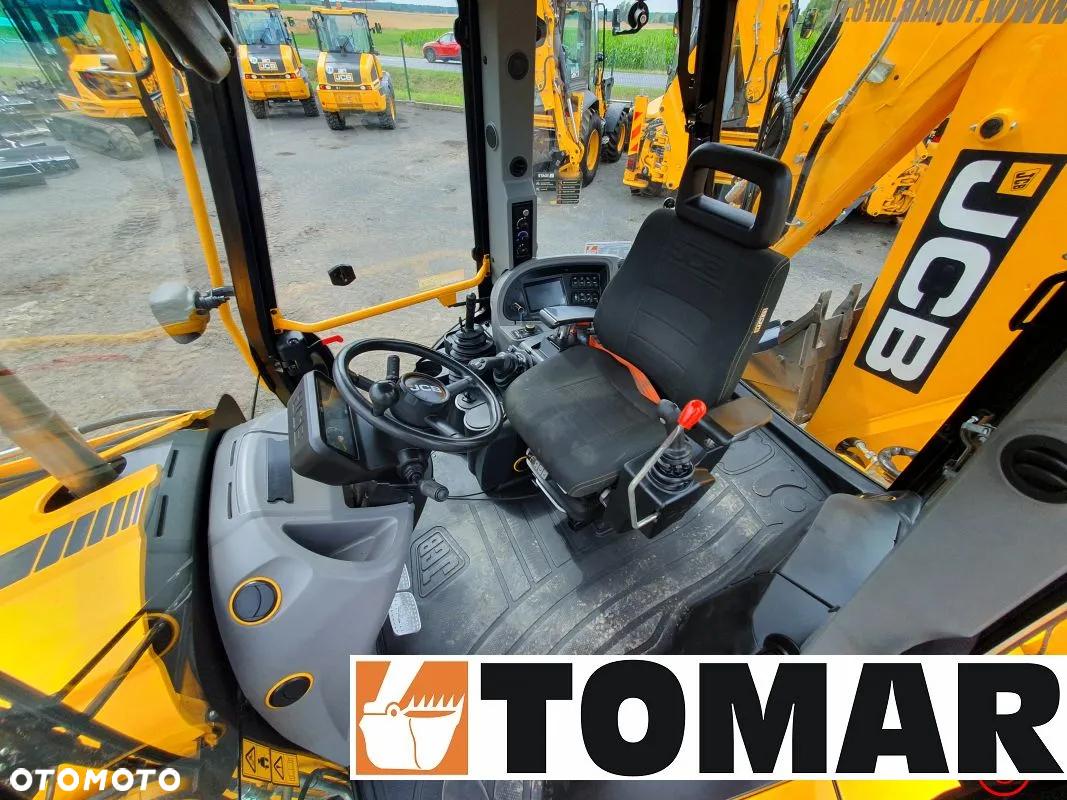 JCB 3CX - 24
